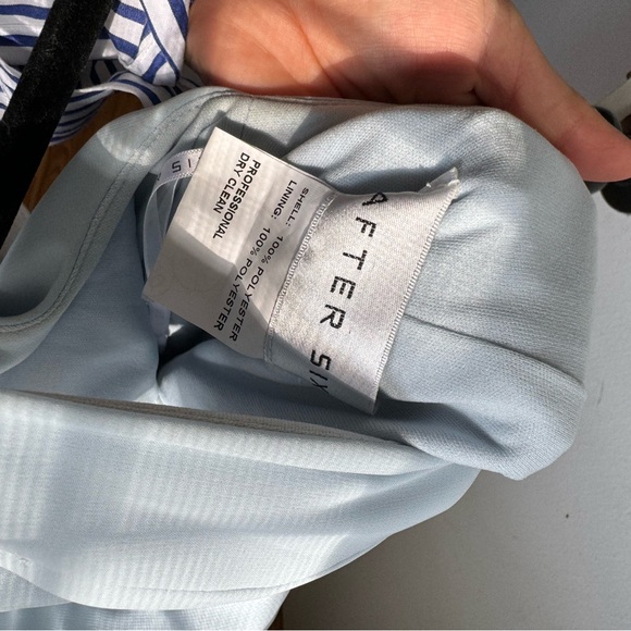 After six high neck key hole bridesmaid dress. Floor length. 6 regular. - Picture 4 of 6